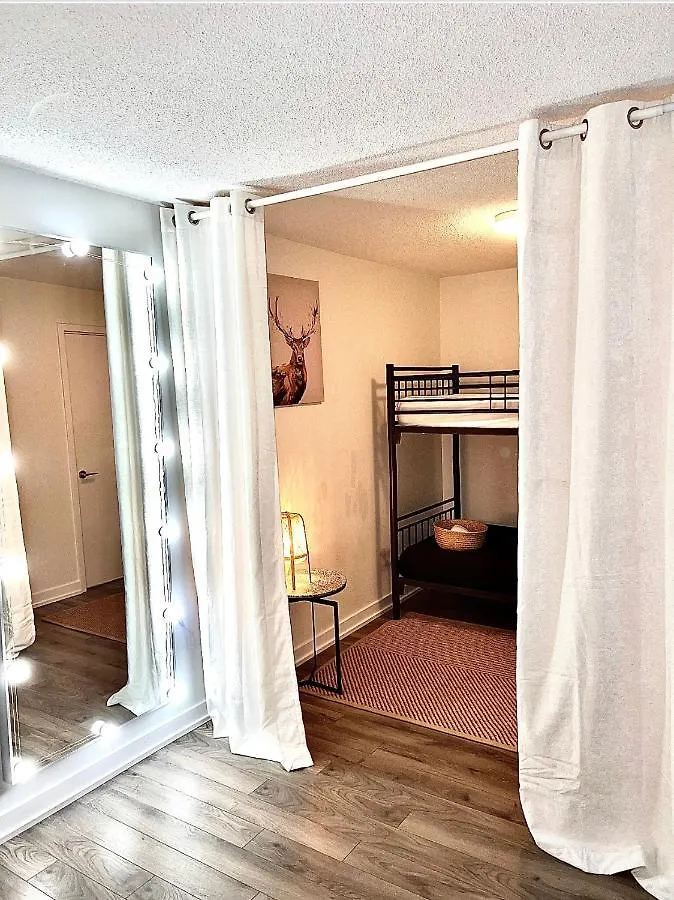 Morden Condo In The Center Of Downtown Toronto Apartment