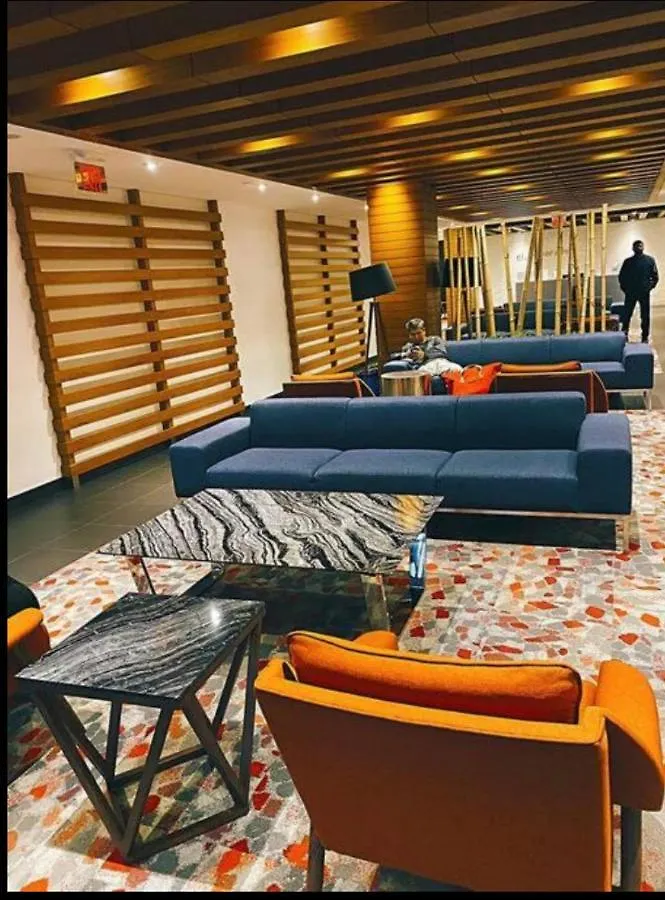 Morden Condo In The Center Of Downtown Toronto